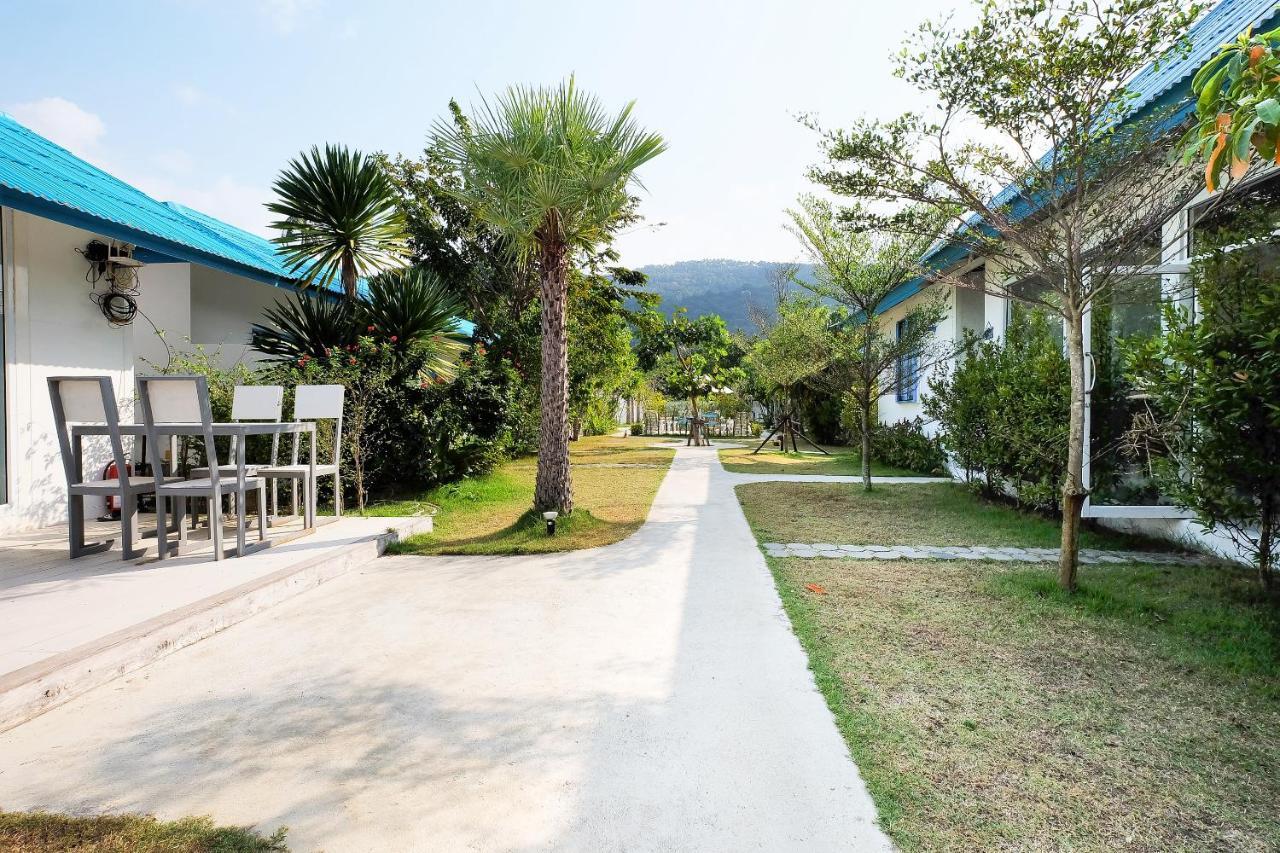 March Samui Resort Mae Nam Exterior foto